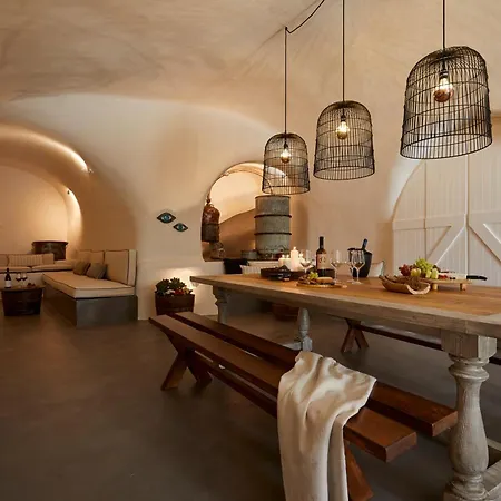Arxegono Cave Santorini Hotel Pyrgos Kallistis