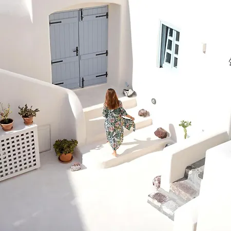 Arxegono Cave Santorini *