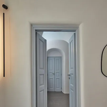 Arxegono Cave Santorini 4*