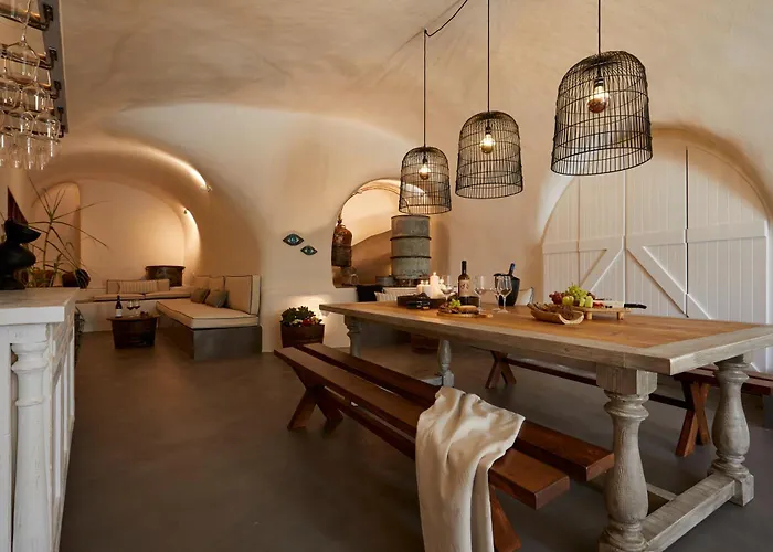 Arxegono Cave Santorini Hotel Pýrgos