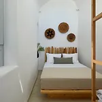 Hotel Arxegono Cave Santorini Pýrgos