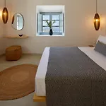 Arxegono Cave Santorini 4*