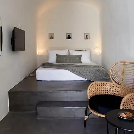 Arxegono Cave Santorini 4*