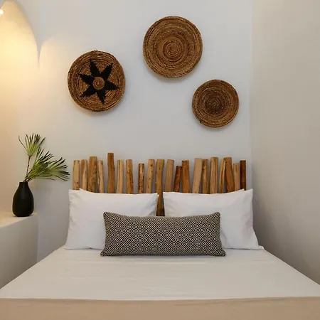 Hotel Arxegono Cave Santorini Pýrgos