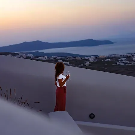 Arxegono Cave Santorini 4*