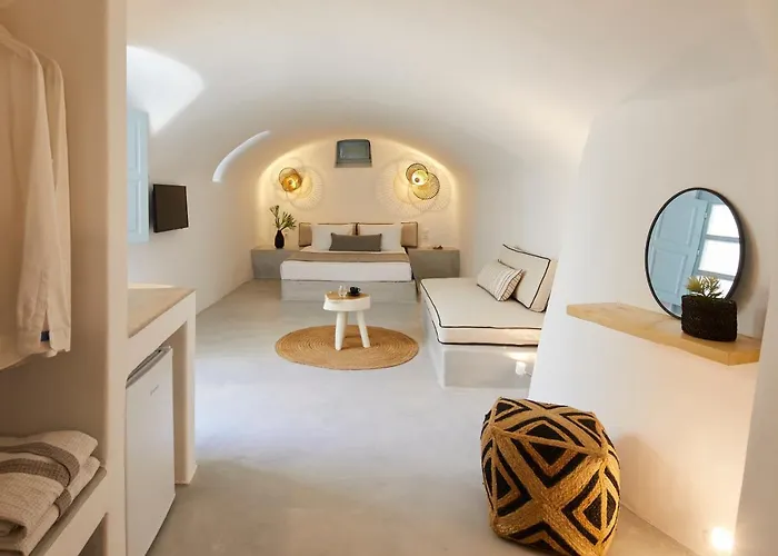 Arxegono Cave Santorini 4*