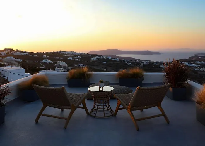 Arxegono Cave Santorini